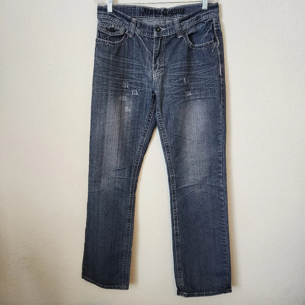 Men's Xtreme Couture Medium Wash Straight Leg Detail on Back Pockets 34x34